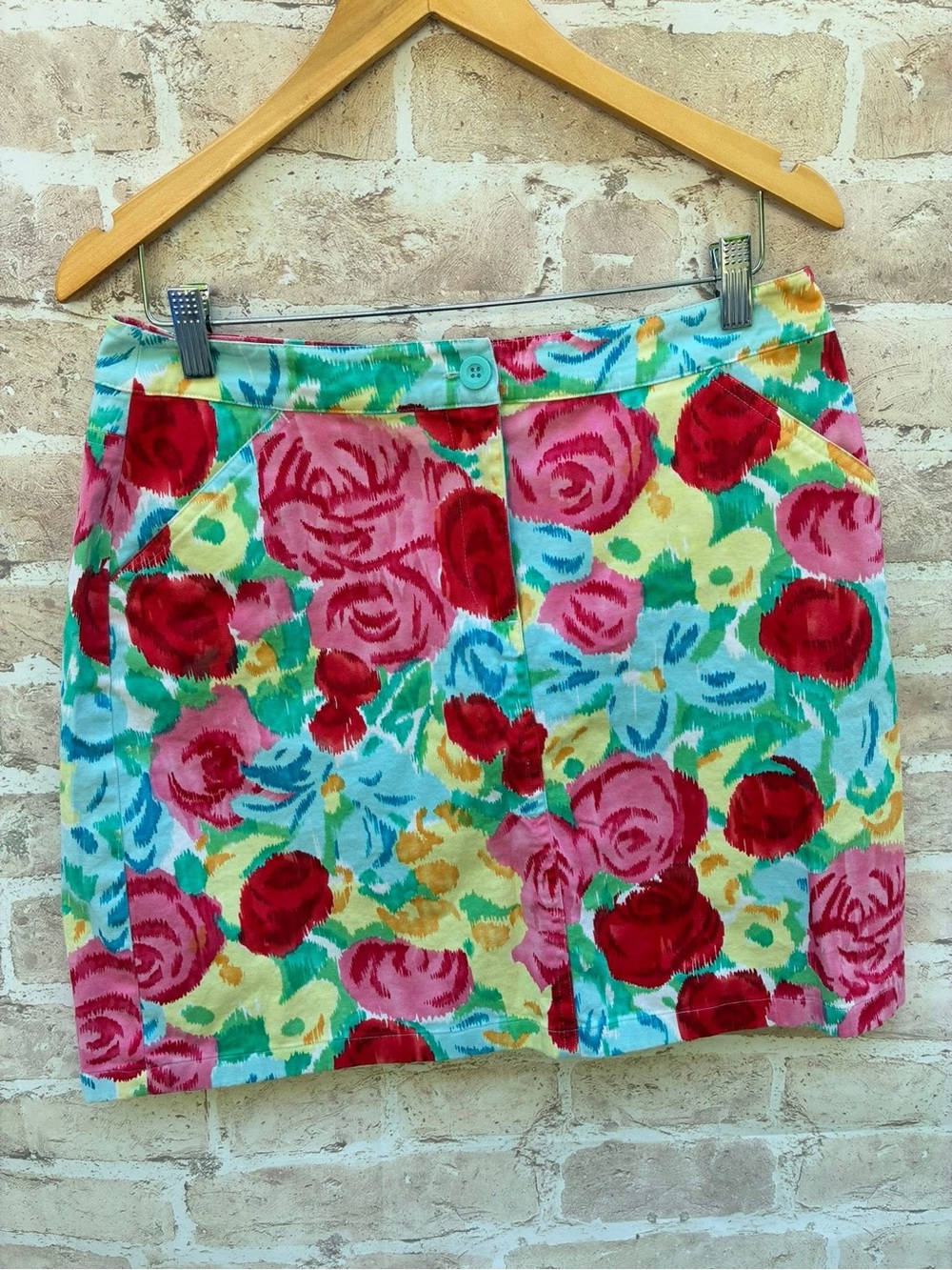 Vintage Talbots size 8 Bright Floral Mini Skirt